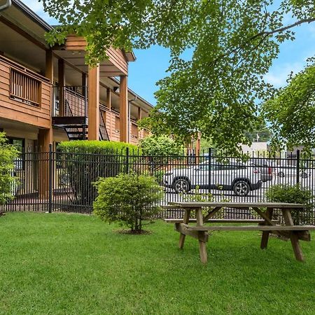 Surestay Plus By Best Western Woodbury Inn Dış mekan fotoğraf