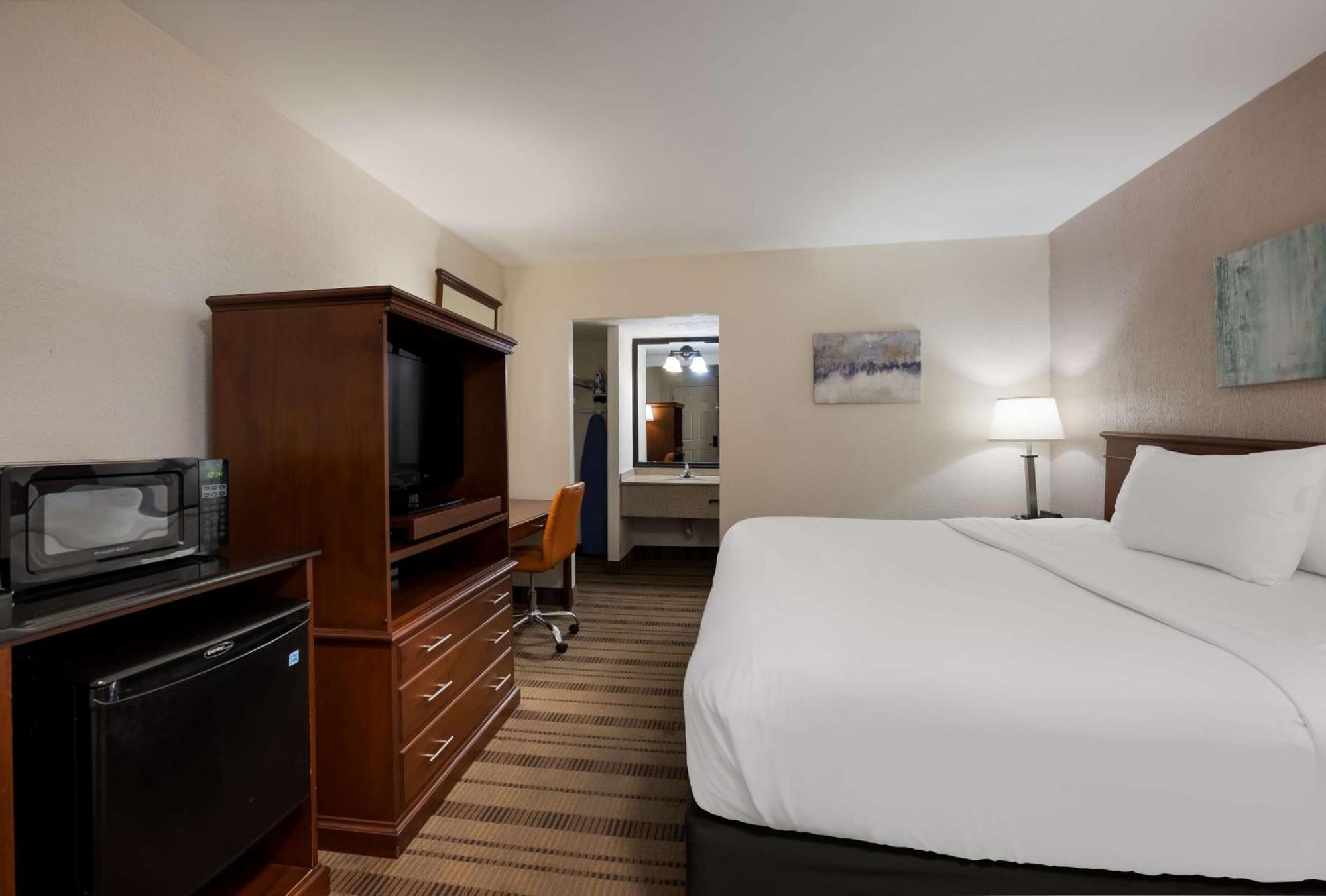 Surestay Plus By Best Western Woodbury Inn Dış mekan fotoğraf