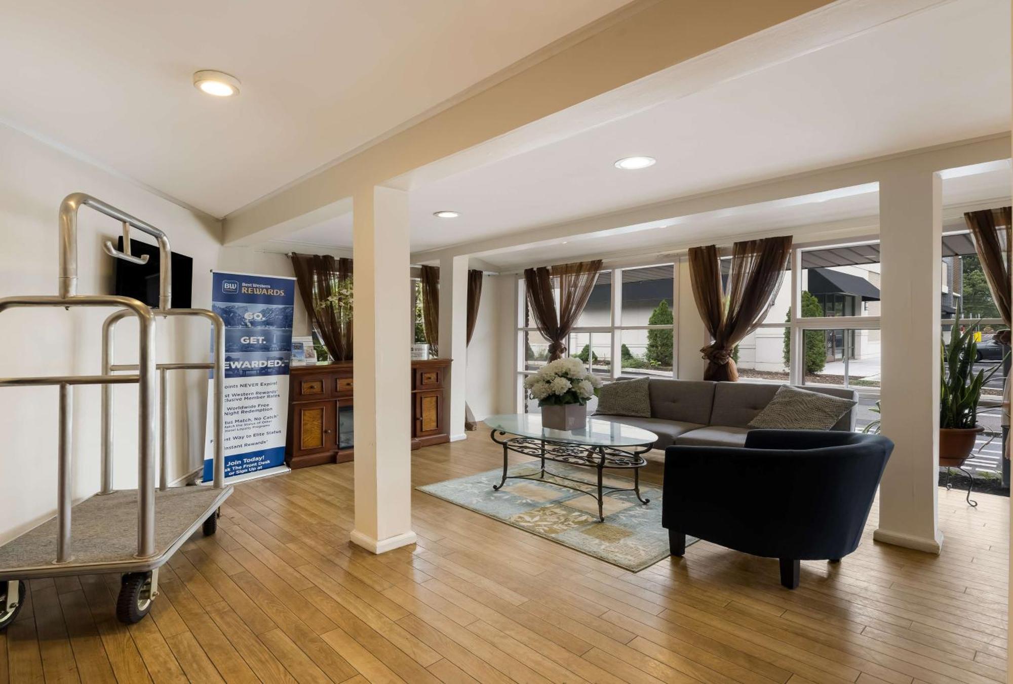 Surestay Plus By Best Western Woodbury Inn Dış mekan fotoğraf