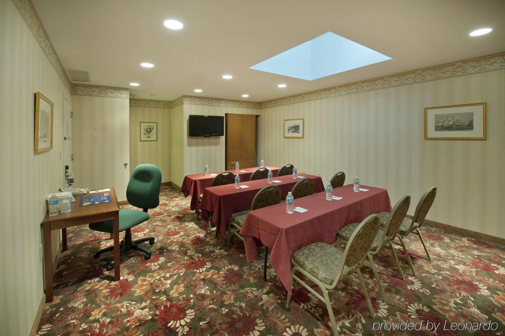 Surestay Plus By Best Western Woodbury Inn İş olanakları fotoğraf